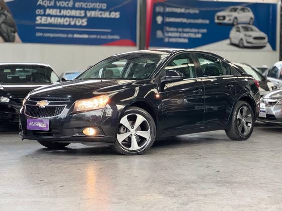 CHEVROLET CRUZE 1.8 LT 16V FLEX 4P AUTOMÁTICO CHEVROLET CRUZE 1.8 LT 16V FLEX 4P AUTOMÁTICO